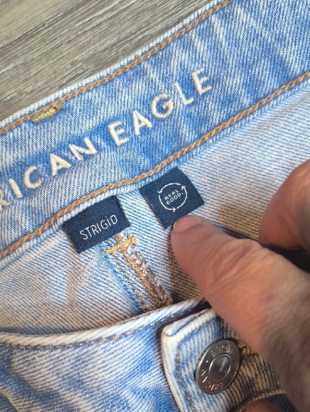Mom Jean w/28" Inseam High Rise 🦅 American Eagle Denim Jeans Size 12 sac347 - Picture 4 of 7